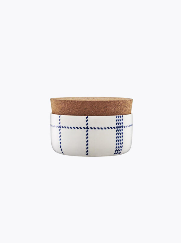 Mormor White